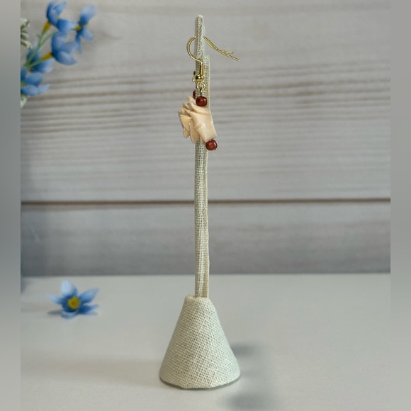 Handmade Rose Earrings - Picture 7 of 9